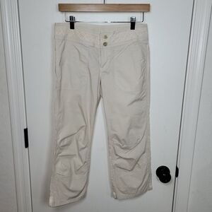 Kuhl Tan Cropped Crochet Lace Trim Hiking Pants Size 6